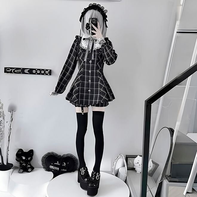 Kleid mit langen Ärmeln, schwarzes Kleid, Kleid mit Schleife, kariertes Kleid, Kleid mit Kragen